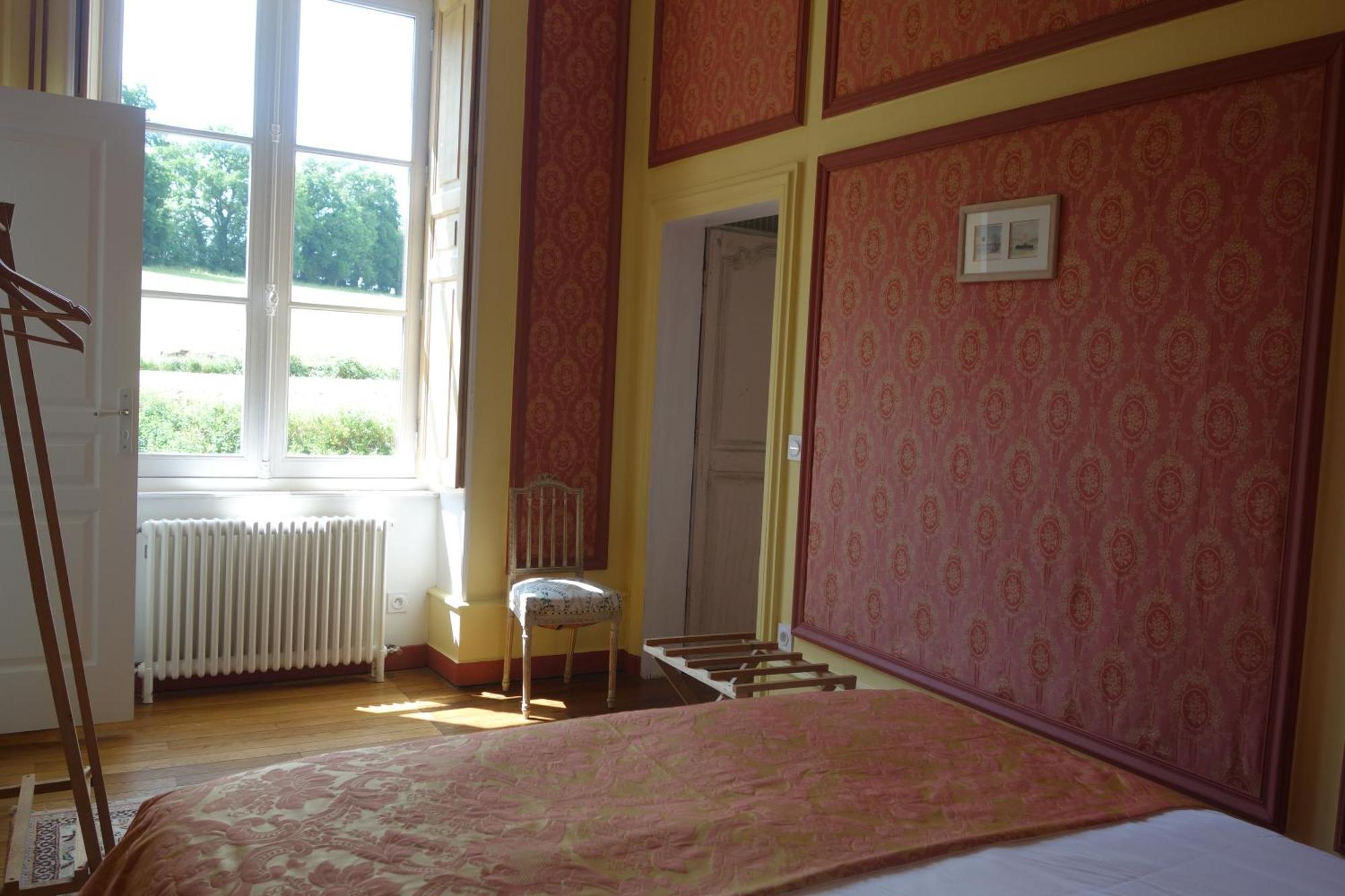 Chateau De Mauvilly Exterior photo